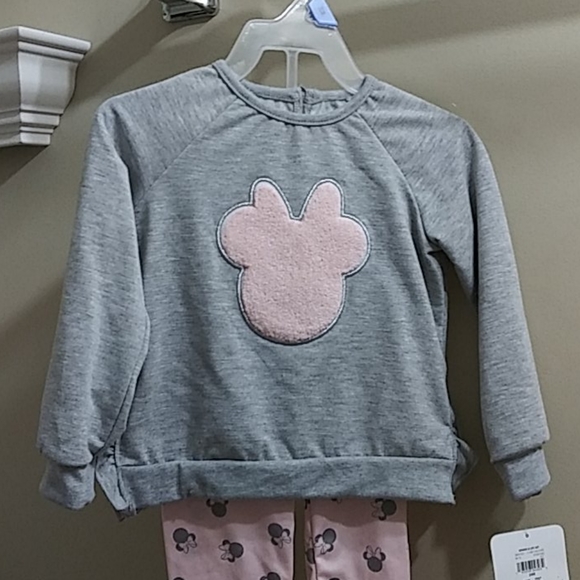 Disney Other - Infant long sleeve 2 piece.